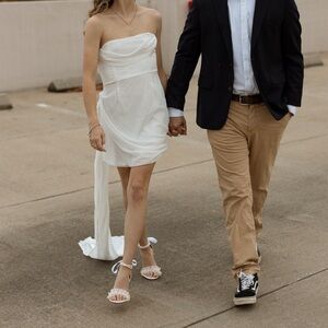 Short white chiffon bridal dress with train - SHEIN